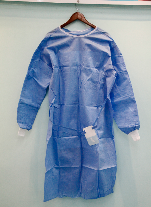 Disposable Surgical Gown
